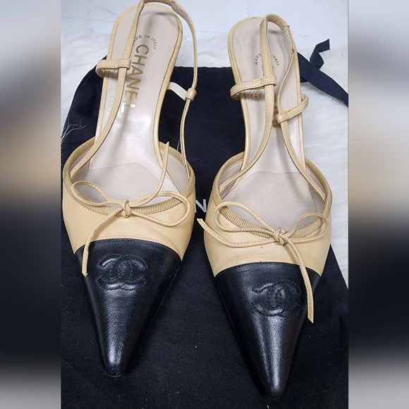 CHANEL Women's Black and Tan Heels - Picture 8 of 11